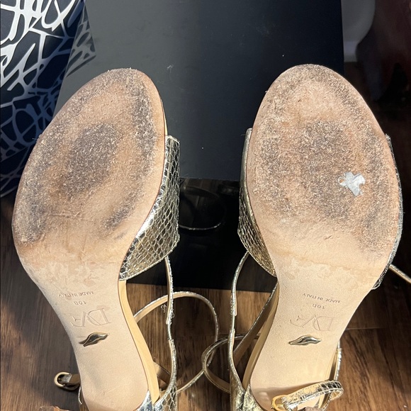 Diane Von Furstenberg Metallic Gold Heels - Picture 7 of 8